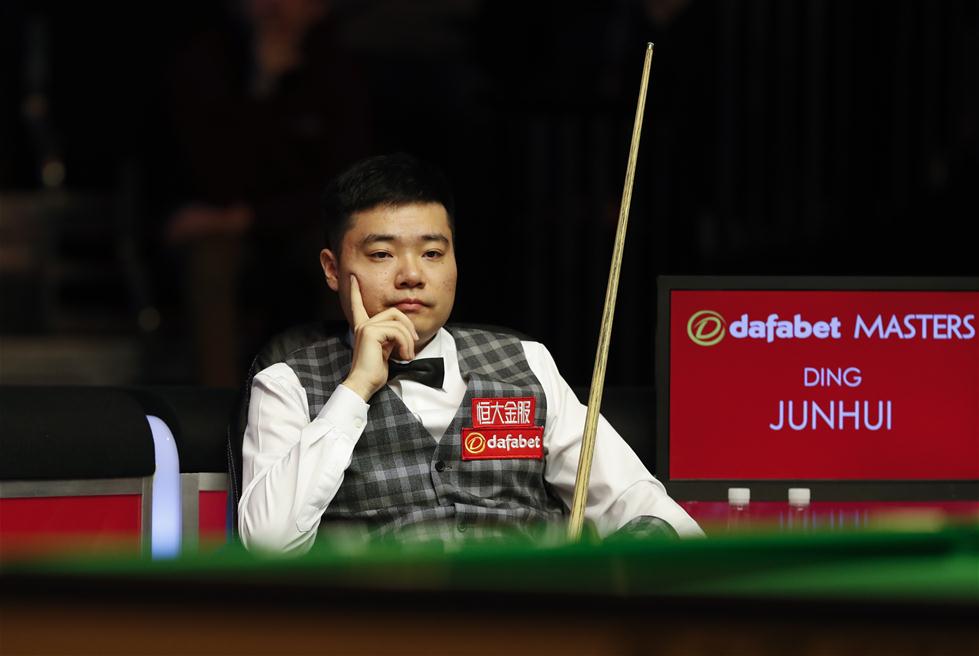 曼晚：曼联球员对桑乔回归有疑虑，认为其无法应对球队的要求.