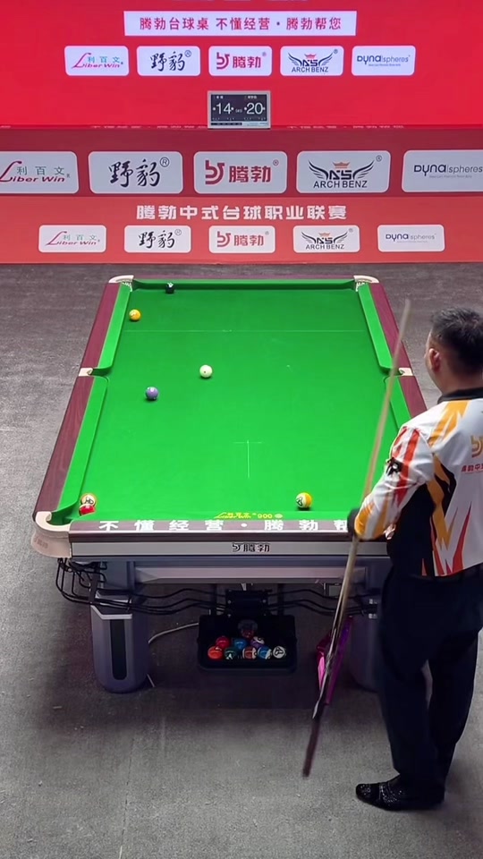 开在足球圈 开在足球圈