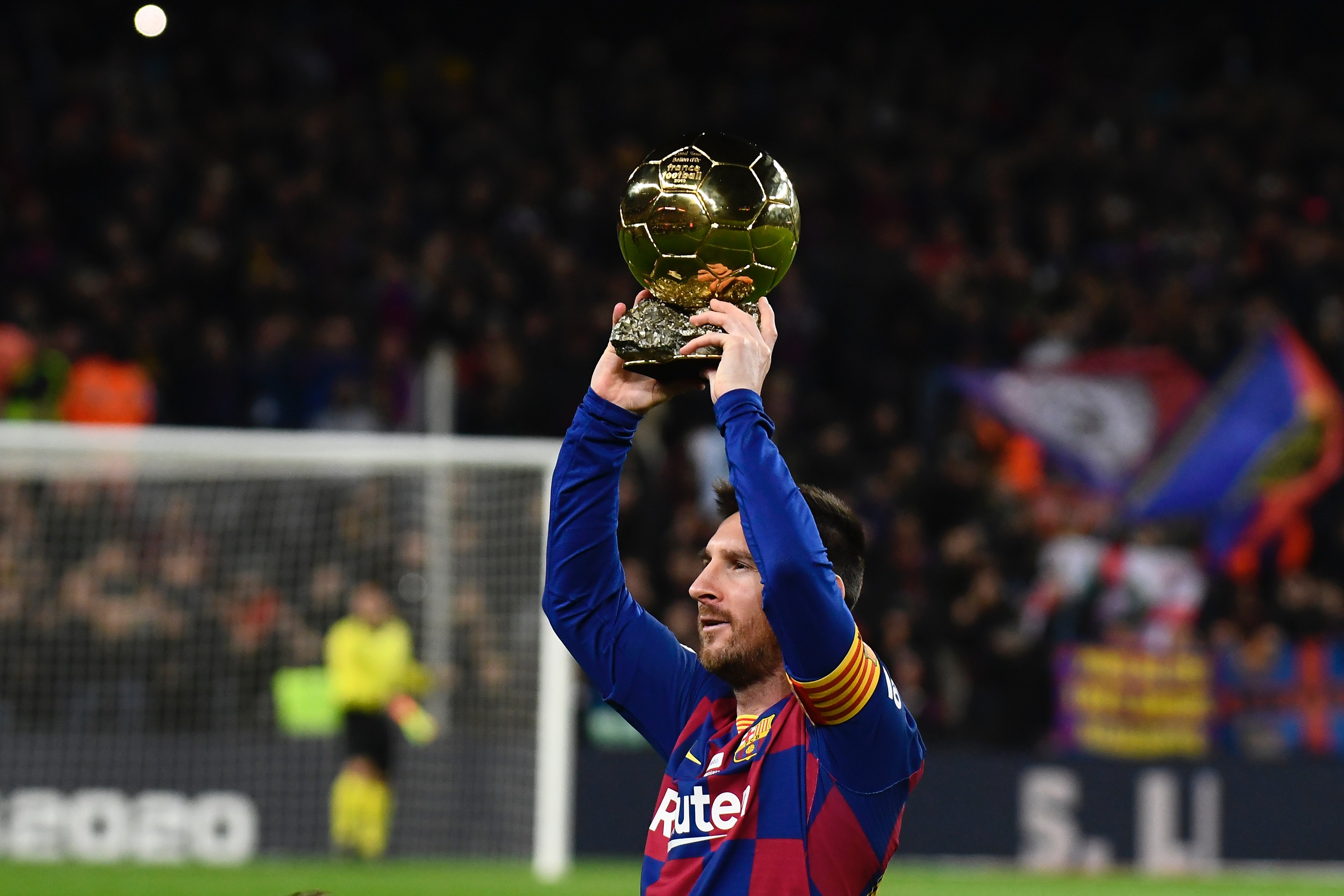 女足欧冠半决赛对阵:巴萨vs切尔西,阿森纳vs里昂.